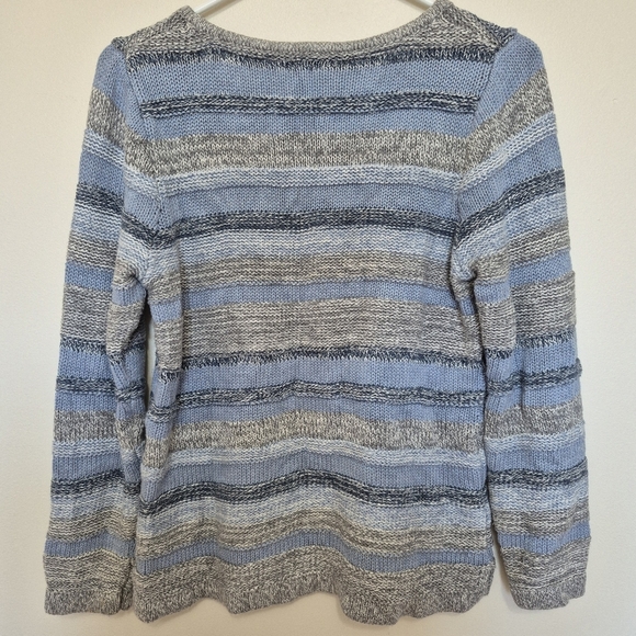 L.L. Bean Women’s Blue & Gray Striped Cotton Sweater – Size M Petite - Picture 5 of 5